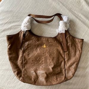 Brand new Vivienne Westwood Large shoulder-bag!